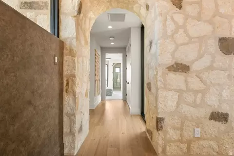 Entry Way - 298 E Colima Rd, Washington, UT 84780 photo 6 of 9