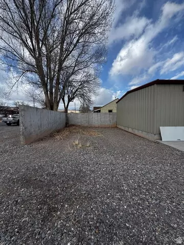 342 N 500 E, Richfield, UT 84701 photo 3