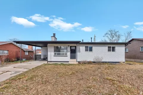 706 W 2300 N, Clinton, UT 84015