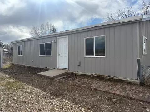 446 W 500 S #24, Wellington, UT 84542
