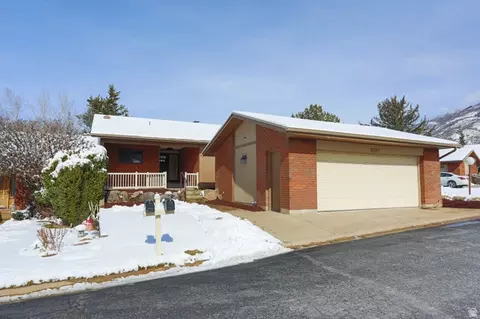 2547 E 1900 N, Layton, UT 84040