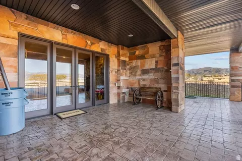 Exterior - 1297 E 600 S, New Harmony, UT 84757 photo 9 of 15
