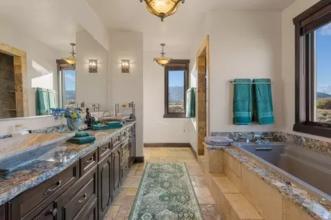 Bath - 1297 E 600 S, New Harmony, UT 84757 photo 2 of 11