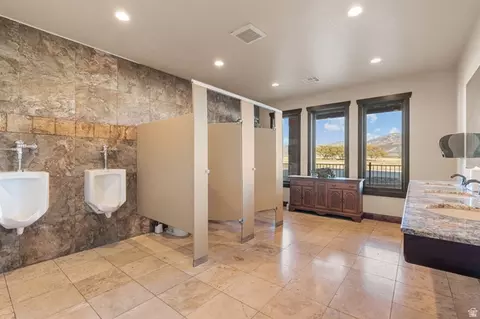 Bath - 1297 E 600 S, New Harmony, UT 84757 photo 10 of 11