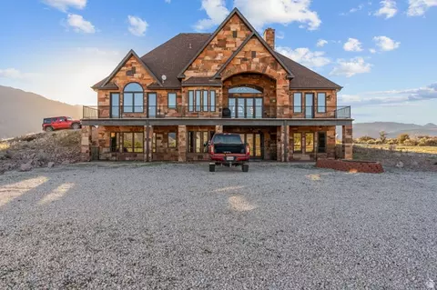 Exterior - 1297 E 600 S, New Harmony, UT 84757 photo 14 of 15