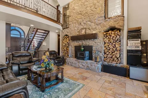 Living - 1297 E 600 S, New Harmony, UT 84757 photo 4 of 4