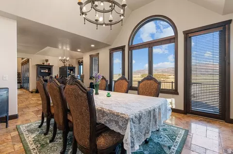 Dining - 1297 E 600 S, New Harmony, UT 84757 photo 4 of 5