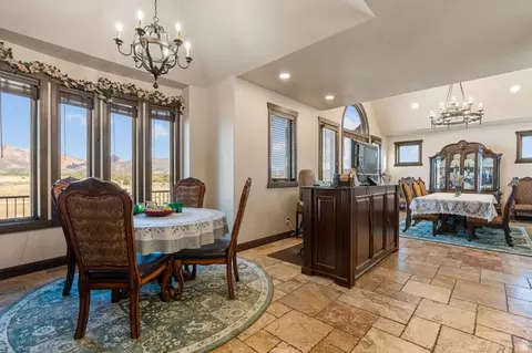 Dining - 1297 E 600 S, New Harmony, UT 84757 photo 2 of 5