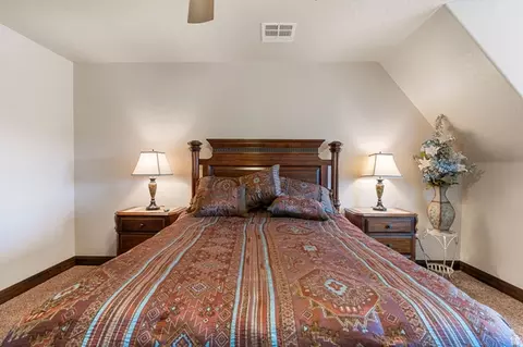 Bedroom - 1297 E 600 S, New Harmony, UT 84757 photo 9 of 10