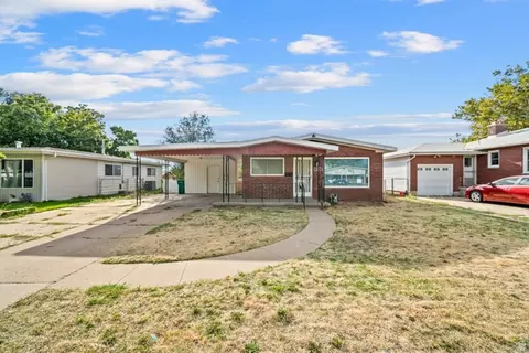 5261 S 2200 W, Roy, UT 84067