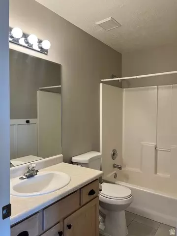 Bath - 764 E 80 S, American Fork, UT 84003 photo 1 of 1