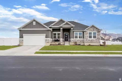 4868 N Canaan Peak Dr, Eagle Mountain, UT 84005