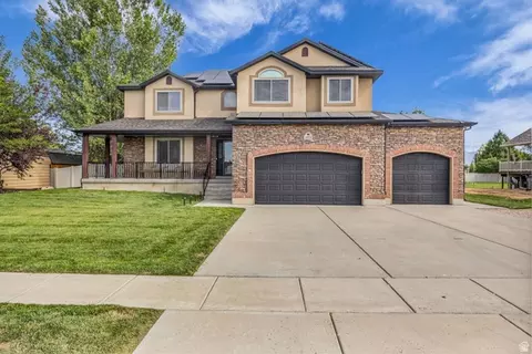 6014 W 5300 S, Hooper, UT 84315