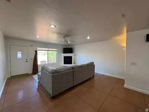 Living - 3764 Prickly Pear Cir #2-A8, Moab, UT 84532 photo 2 of 2