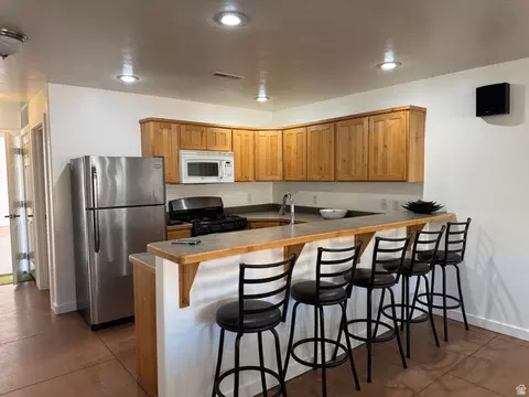 Kitchen - 3764 Prickly Pear Cir #2-A8, Moab, UT 84532 photo 1 of 3