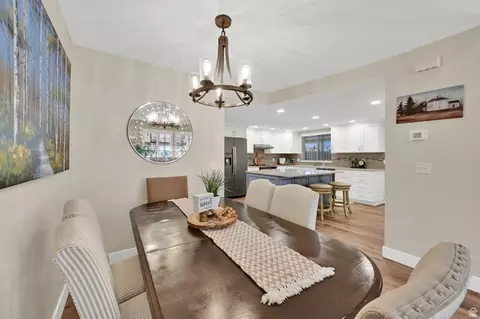 Dining - 1171 N 725 W, Centerville, UT 84014 photo 2 of 2
