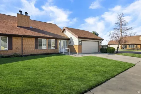 Exterior - 1171 N 725 W, Centerville, UT 84014 photo 2 of 7
