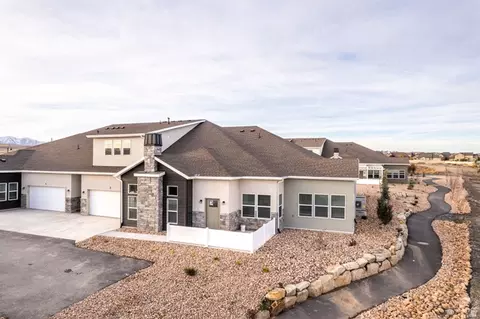 1477 N Saratoga View Ln #A, Saratoga Springs, UT 84045