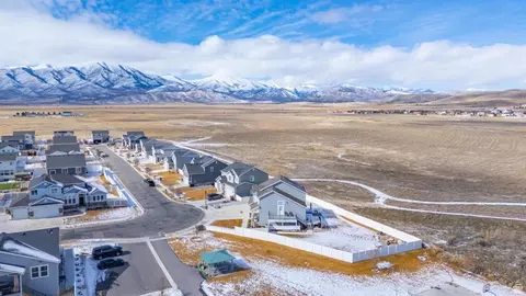 View/Area - 1857 E Thunder Gulch Rd N, Eagle Mountain, UT 84005 photo 4 of 5