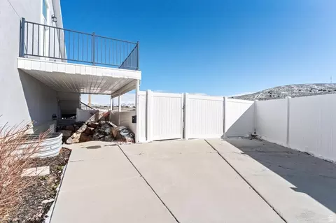 Exterior - 1857 E Thunder Gulch Rd N, Eagle Mountain, UT 84005 photo 4 of 7