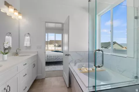 Bath - 263 E 690 N, Providence, UT 84332 photo 1 of 1