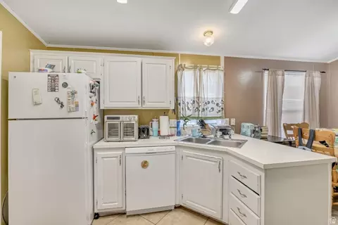 276 E Hidden View Dr #98, Sandy, UT 84070 photo 16