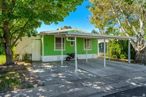 276 E Hidden View Dr #98, Sandy, UT 84070 photo 3