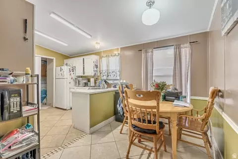 276 E Hidden View Dr #98, Sandy, UT 84070 photo 12