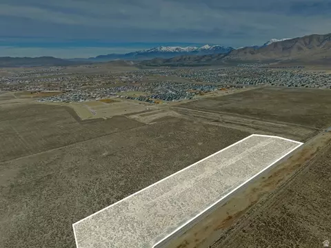 3000 N Sweetwater, Eagle Mountain, UT 84005 photo 2