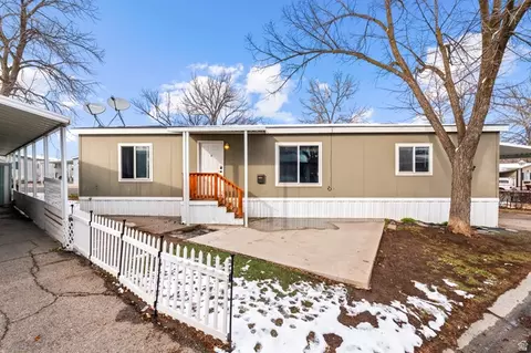 219 E Detroiter Cir, Murray, UT 84107
