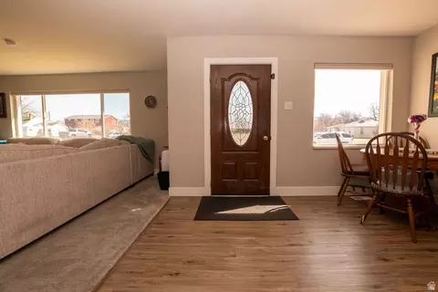 Entry Way - 25 N 400 W, Beaver, UT 84713 photo 2 of 5