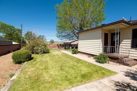 Exterior - 25 N 400 W, Beaver, UT 84713 photo 4 of 18