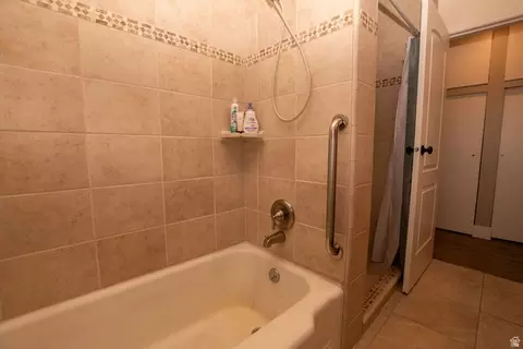 Bath - 25 N 400 W, Beaver, UT 84713 photo 2 of 2