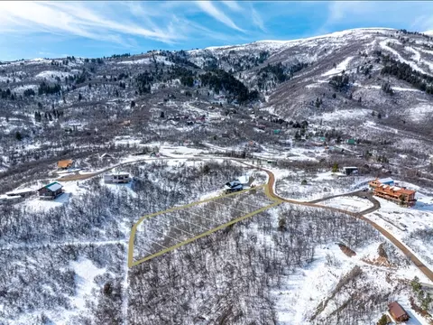 2248 N Panorama Cir, Eden, UT 84310