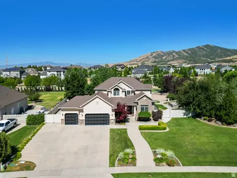 11597 N Sunset Hills Dr, Highland, UT 84003