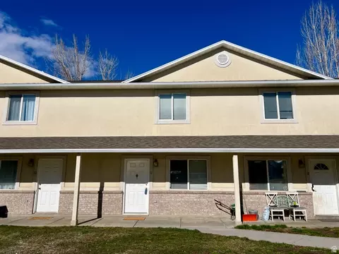 420 W 2000 S #11, Perry, UT 84302