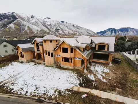 Exterior - 72 E 400 S, Mapleton, UT 84664 photo 4 of 8