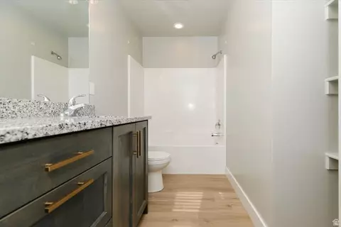 Bath - 226 S 600 W, Logan, UT 84321 photo 4 of 6