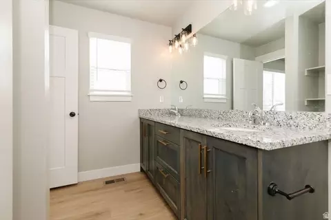 Bath - 226 S 600 W, Logan, UT 84321 photo 6 of 6