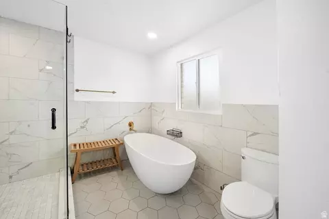 Bath - 2665 N 3000 W, Sutherland, UT 84624 photo 1 of 5