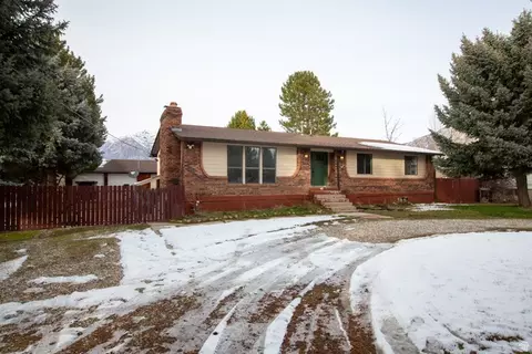264 E 700 N, Harrisville, UT 84404