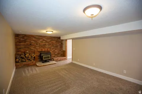 Living - 264 E 700 N, Harrisville, UT 84404 photo 9 of 10