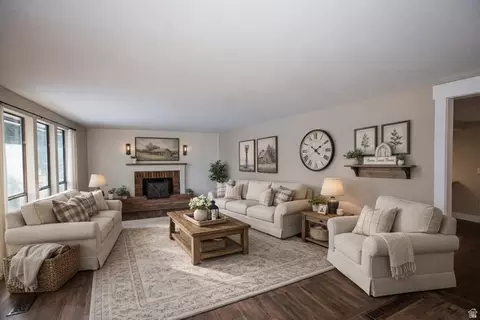 Living - 264 E 700 N, Harrisville, UT 84404 photo 2 of 10