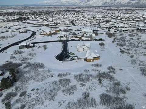 1527 S 380 E #52, Salem, UT 84653 photo 2