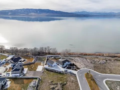 343 W Bay Dr #21, Vineyard, UT 84059