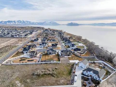 343 W Bay Dr #21, Vineyard, UT 84059 photo 4