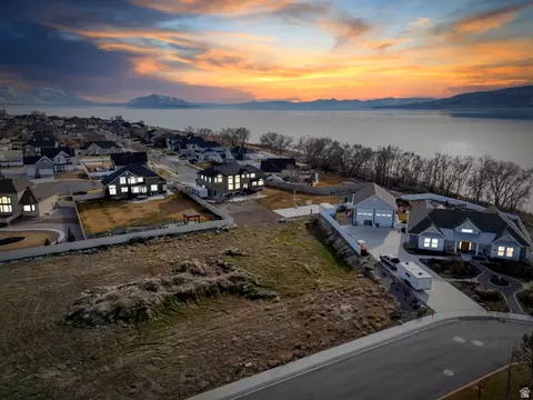343 W Bay Dr #21, Vineyard, UT 84059