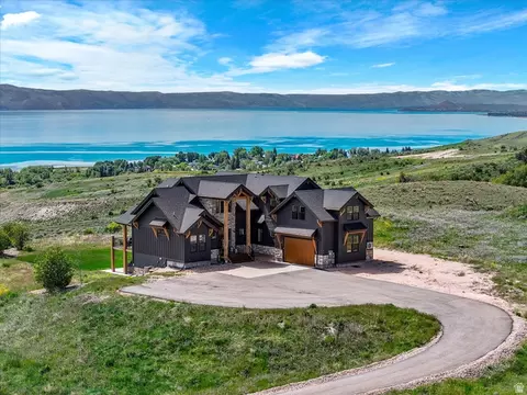 243 Hawksbeard Cir, Fish Haven, ID 83287