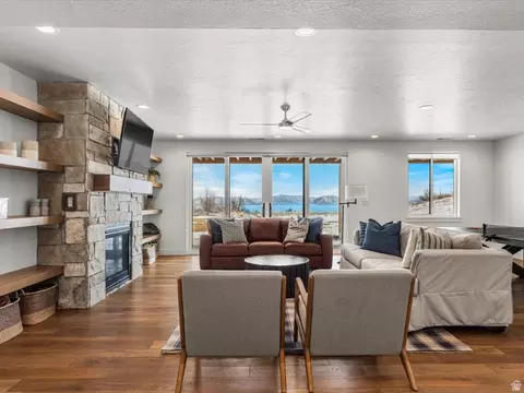 Living - 243 Hawksbeard Cir, Fish Haven, ID 83287 photo 9 of 12
