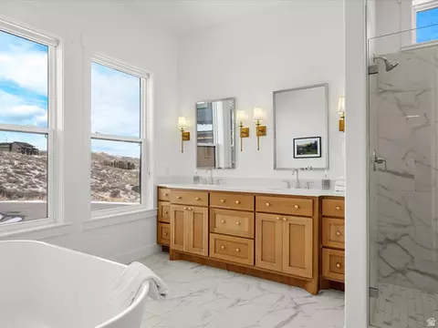 Bath - 243 Hawksbeard Cir, Fish Haven, ID 83287 photo 3 of 9